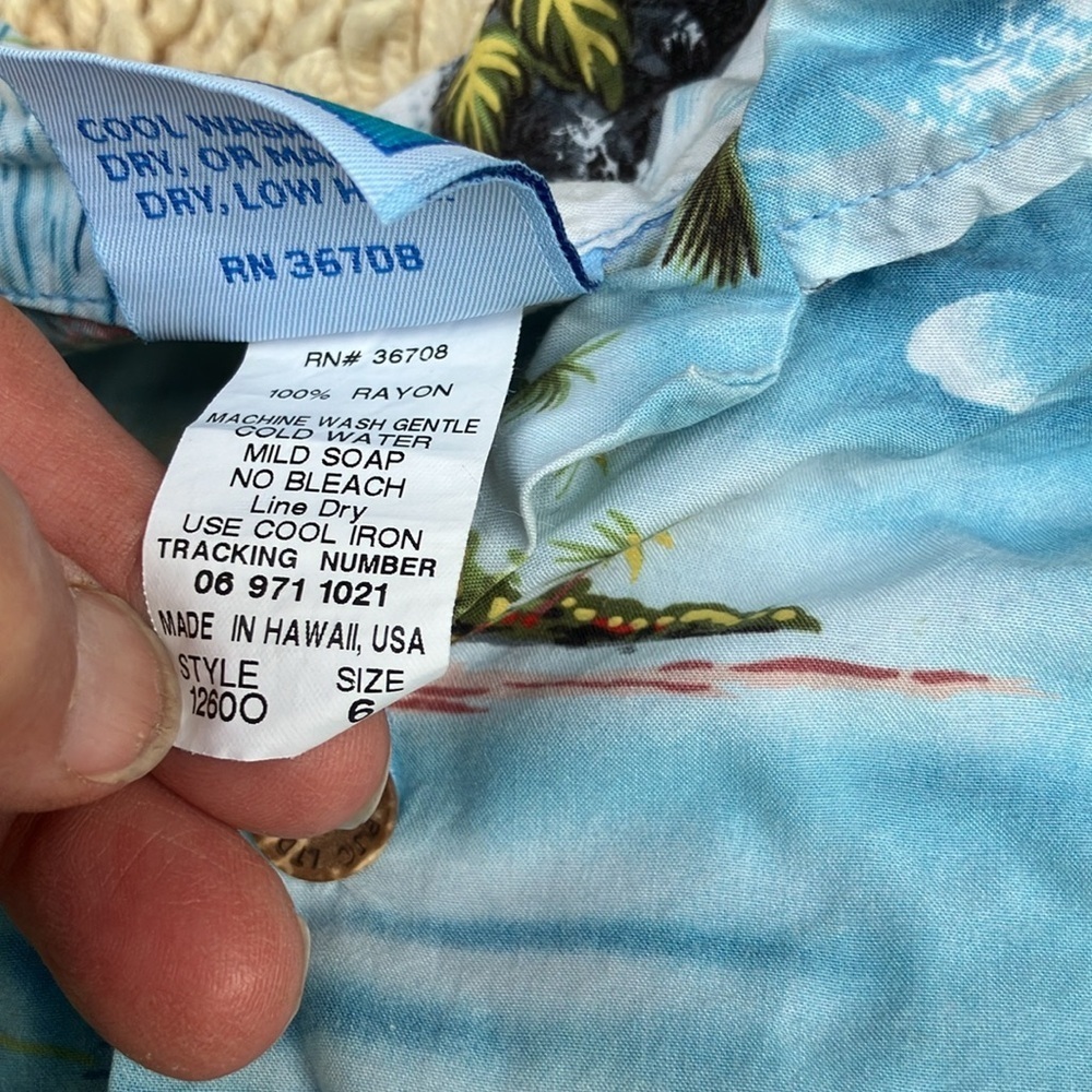 RJC made in Hawaii children’s size 6 rayon aloha shirt  Blue Hawaiian Shirt - Picture 4 of 6
